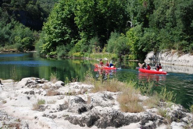 Vive le canoe avec la Compagnie des Canoes Borg